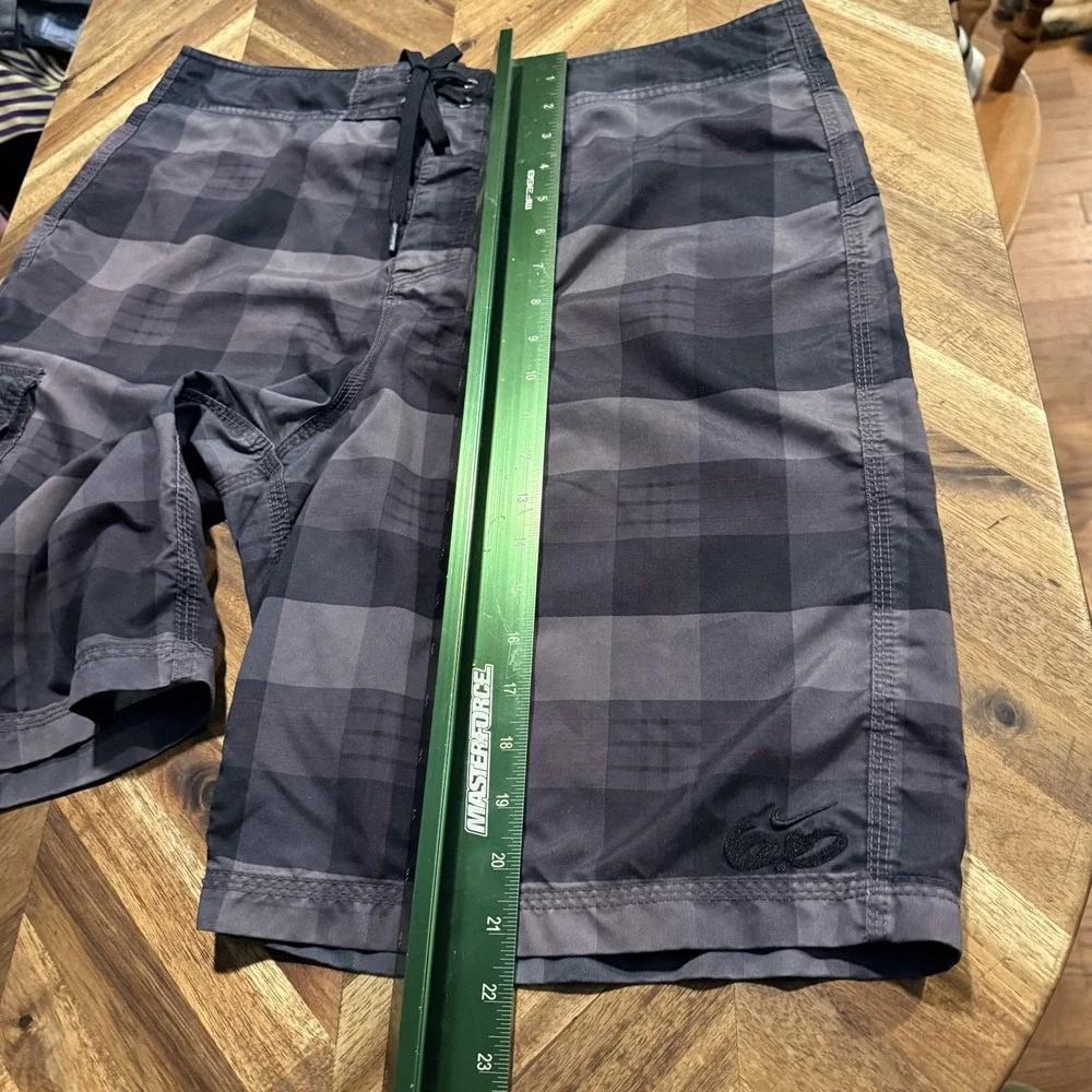Nike 6.0 Board Shorts Plaid Swim Surf Beach Trunks Pockets Drawstring 36‎